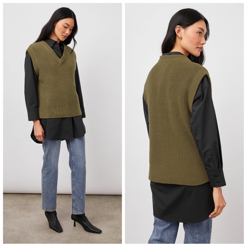 Rails Chandler Sweater Vest Olive Chunky Rib Knit V Neck Size M NWOT